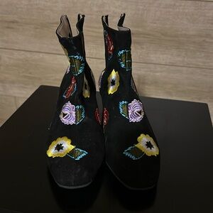 Brand new betsey Johnson booties